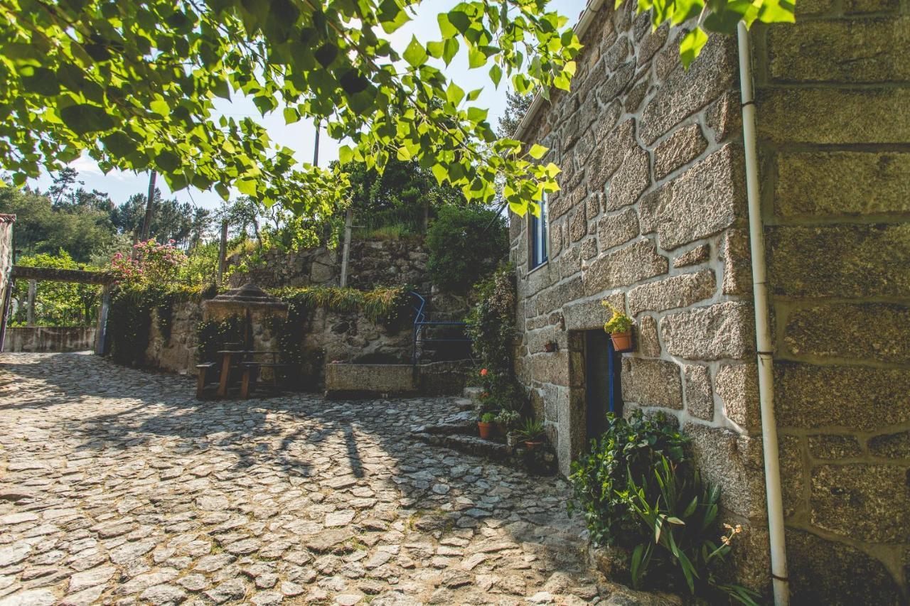 Hostel Out Of Town Castelo de Paiva Exterior foto