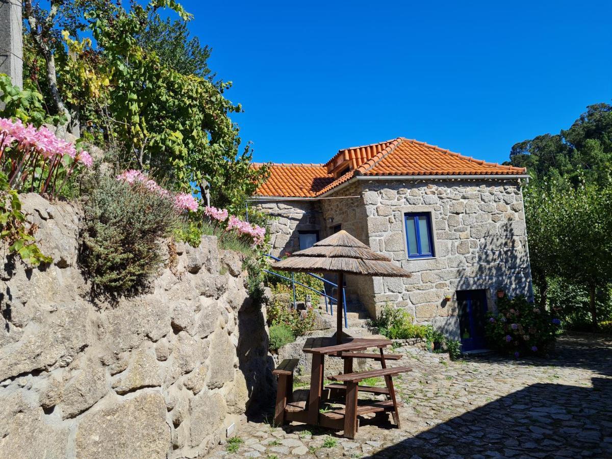 Hostel Out Of Town Castelo de Paiva Exterior foto
